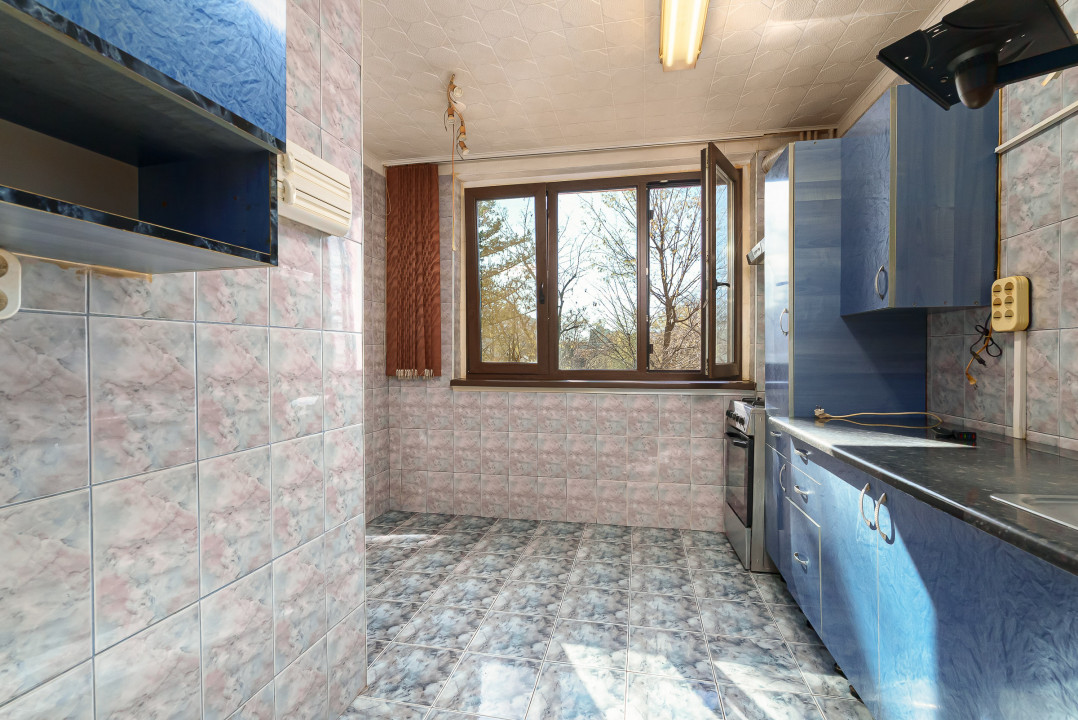 Apartament 4 camere, decomandat, Piata Minis - Baraje