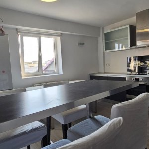 Apartament 3 camere O.Goga