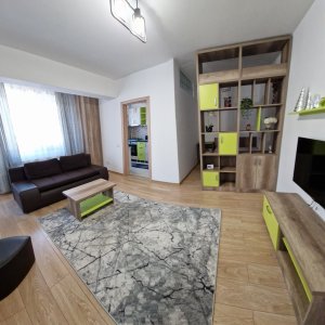 Garsoniera - complet mobilata si utilata - parcul Liniei - metrou Lujerului