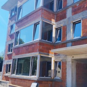 Vând apartament 3 camere, bloc nou, finisaje premium, Sector 3 – Sălăjan
