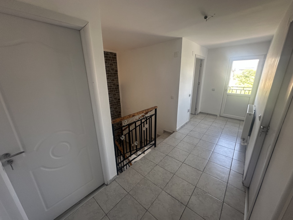 CASA 179 MP LOT 250 MP CLINCENI