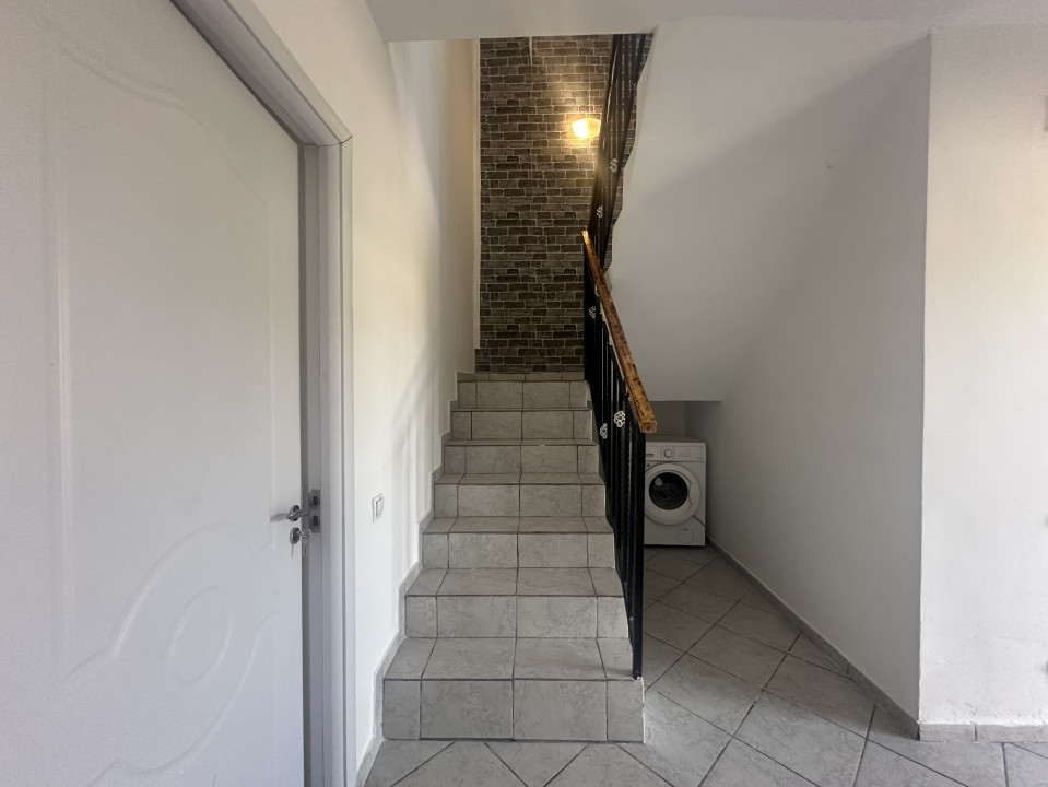 CASA 179 MP LOT 250 MP CLINCENI
