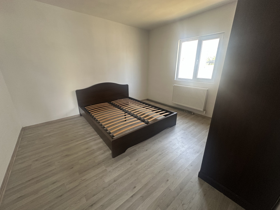 CASA 179 MP LOT 250 MP CLINCENI