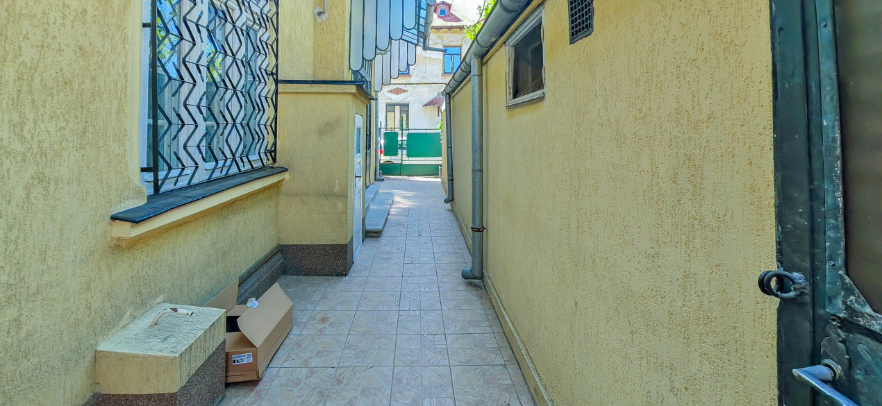 Casa in vecinatatea Guvernului