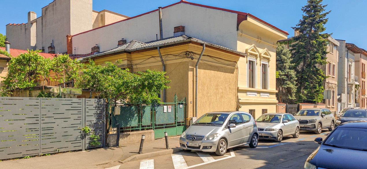 Casa in vecinatatea Guvernului
