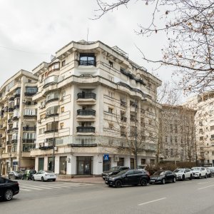 Apartament 196 mp în Piata Unirii – Eleganță și Finisaje Premium