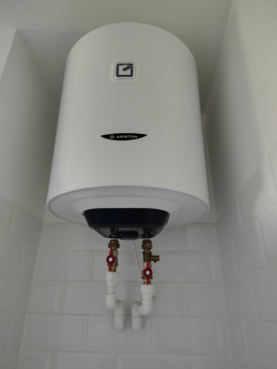 Garsoniera Vatra Luminoasa - Metrou Muncii