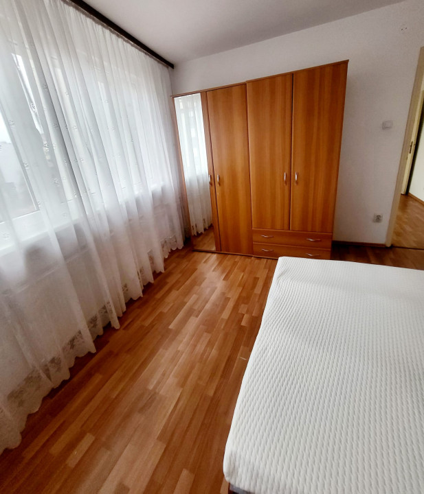 Închiriez apartament 2 camere, Bulevardul Nicolae Bălcescu – metrou Universitate