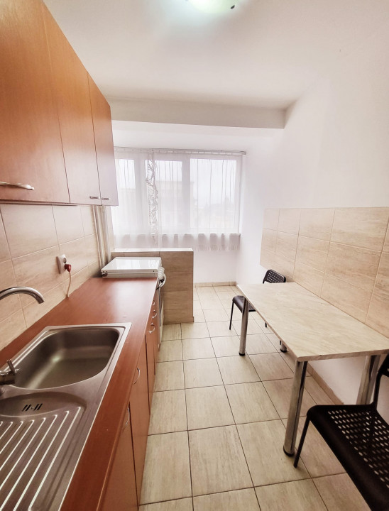 Închiriez apartament 2 camere, Bulevardul Nicolae Bălcescu – metrou Universitate