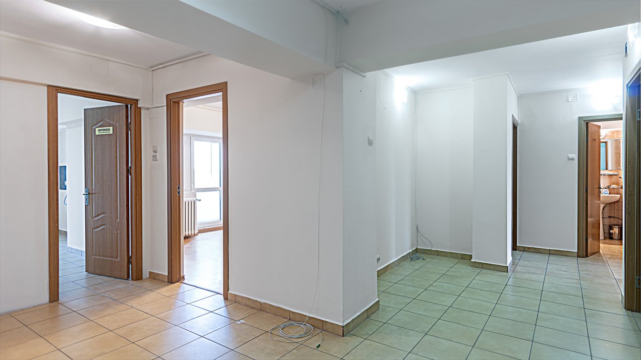 Spatiu birou 5 camere - 130 mp - Unirii - Casa Poporului