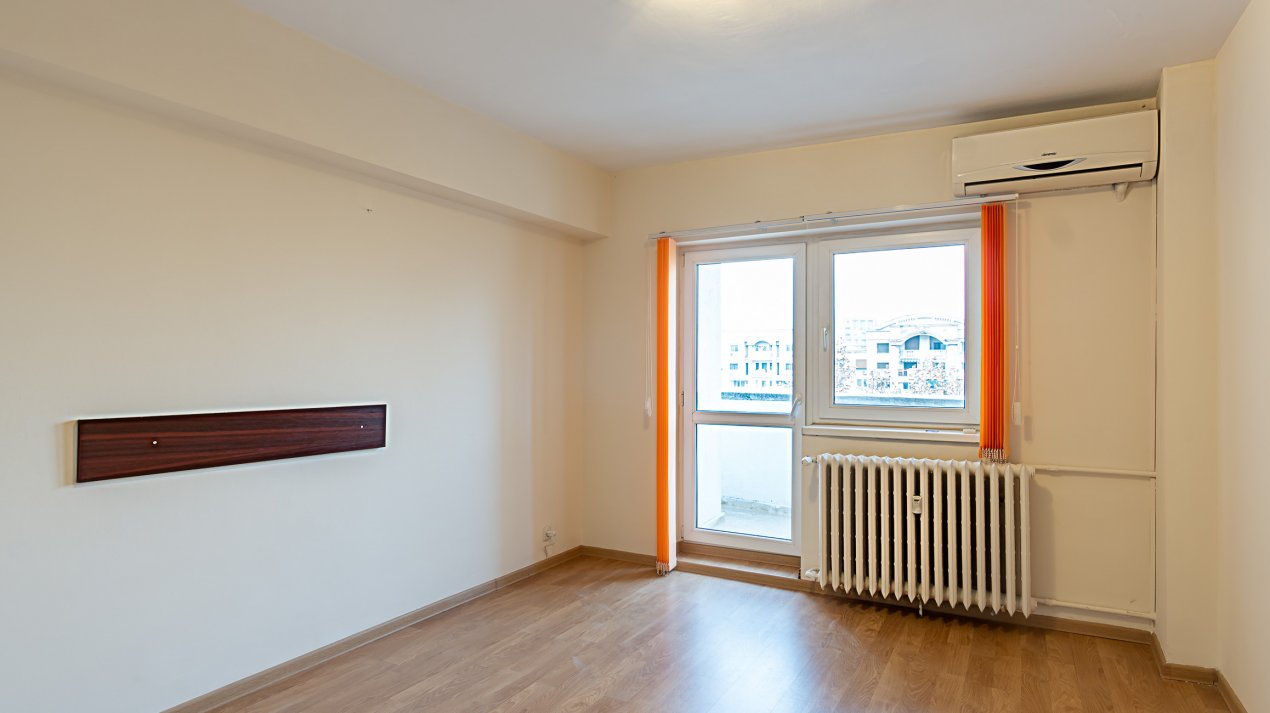 Spatiu birou 5 camere - 130 mp - Unirii - Casa Poporului