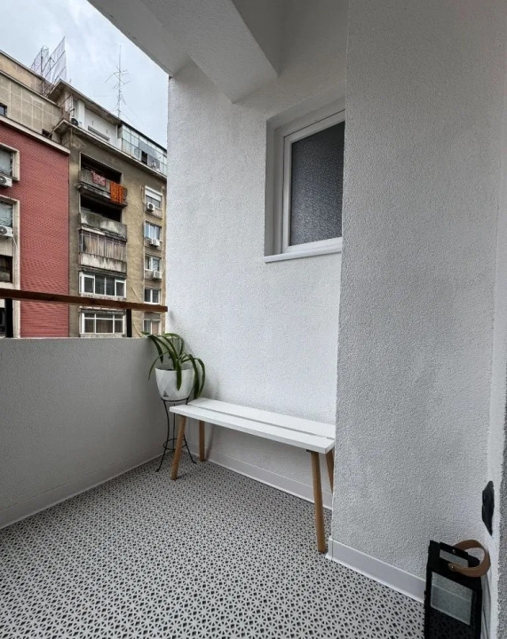 Închiriez Apartament 3 Camere Ultracentral, 88 mp, langa Metrou Universitate