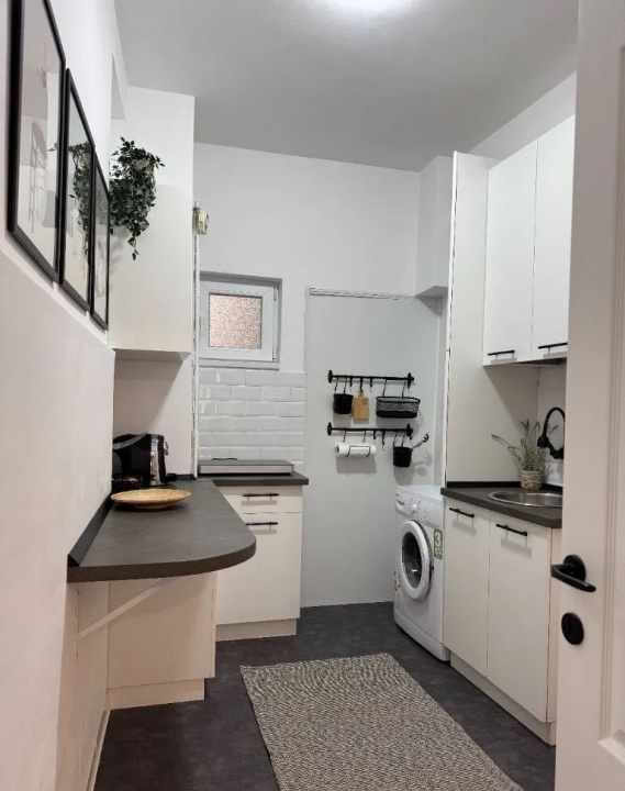 Închiriez Apartament 3 Camere Ultracentral, 88 mp, langa Metrou Universitate