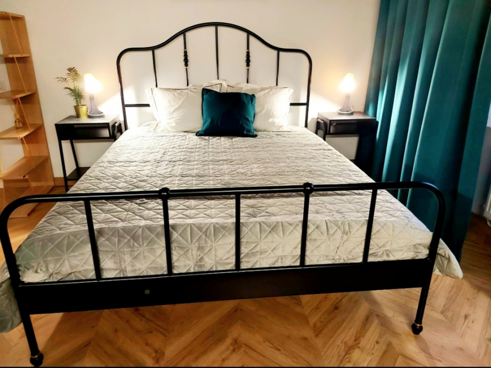 Garsoniera renovata- complet mobilata si utilata - prima inchiriere - 