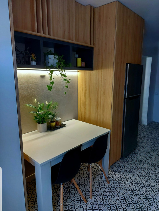 Garsoniera renovata- complet mobilata si utilata - prima inchiriere - 