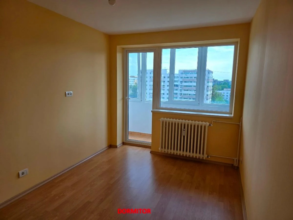 Apartament 2 camere, 52 mp, renovat, metrou în fața scării  – Drumul Taberei 