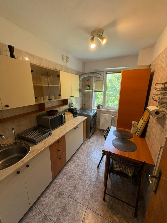 Apartament 2 camere Drumul Taberei, 3 min pana la Metrou, et. 3/10