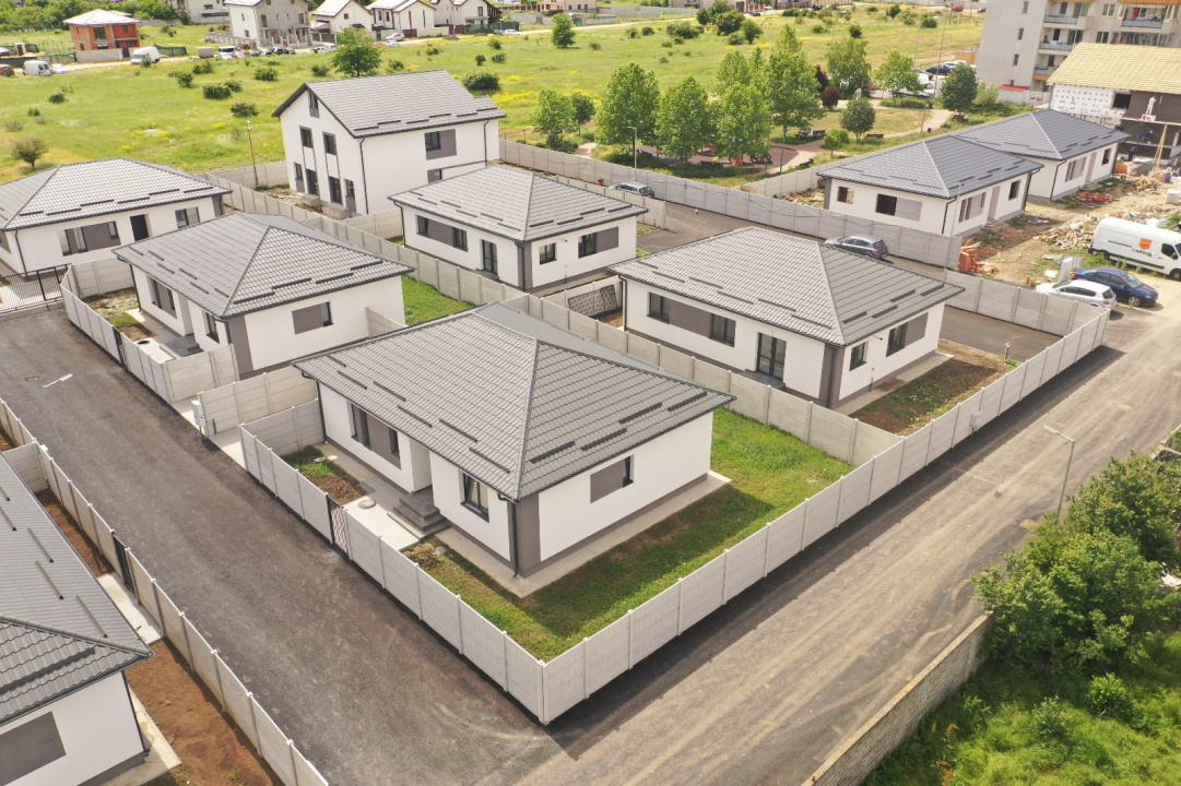 Casa individuala, 4 camere+ parcare, curte proprie 380 mp Bragadiru