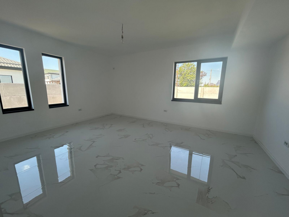 Casa individuala, 4 camere+ parcare, curte proprie 380 mp Bragadiru