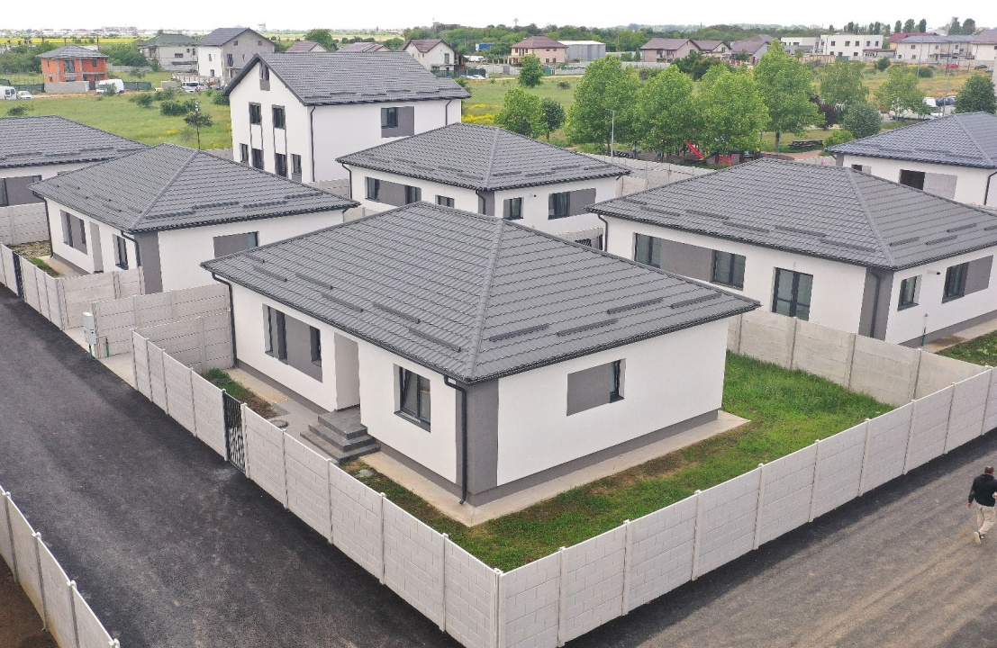 Casa individuala, 4 camere+ parcare, curte proprie 380 mp Bragadiru