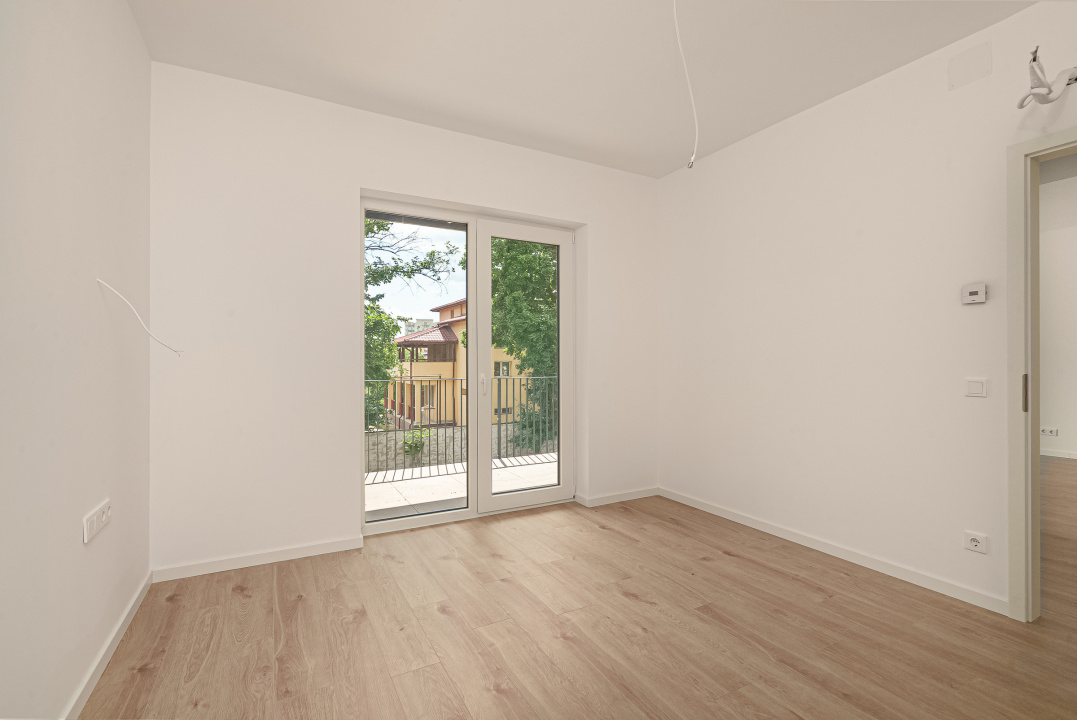 Inchiriere- apartament 2 camere in cel mai buna locatie din nord-est.