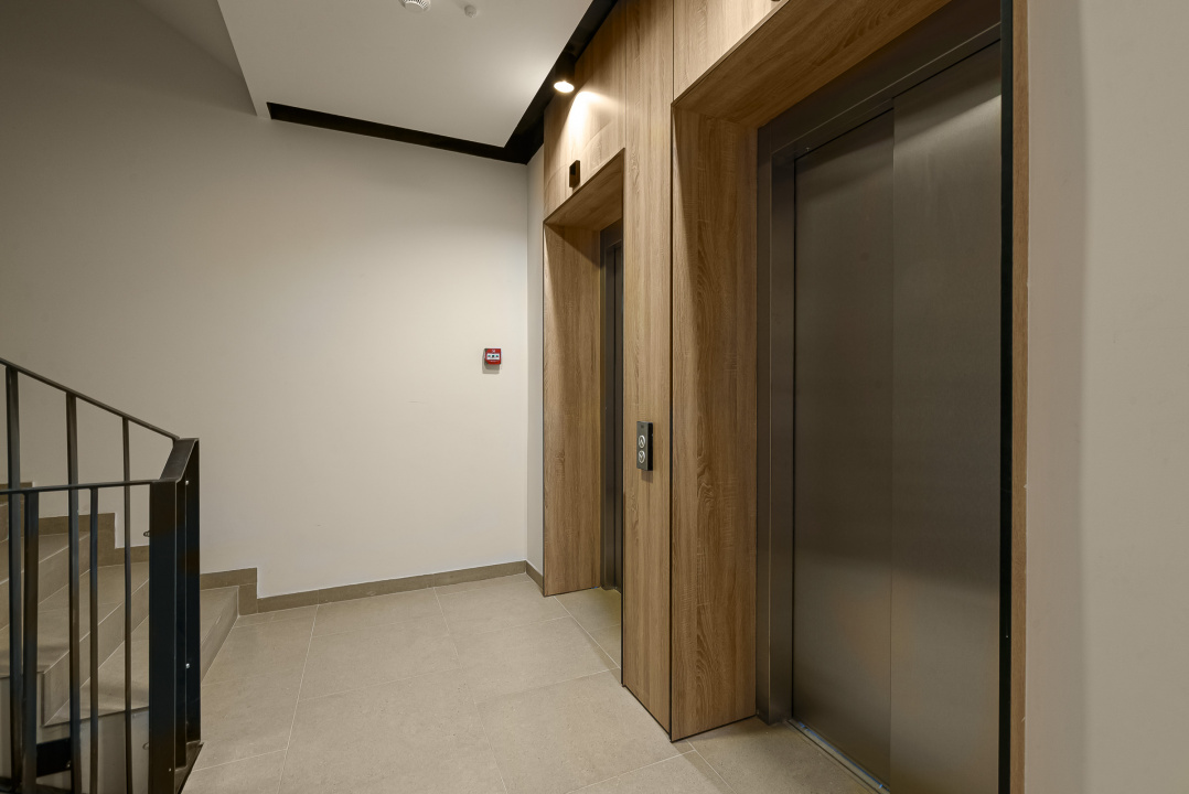Inchiriere- apartament 2 camere in cel mai buna locatie din nord-est.