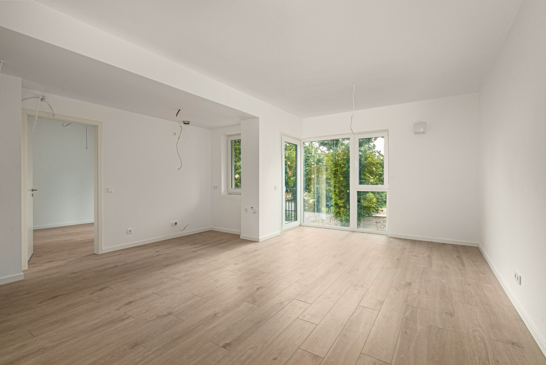 Inchiriere- apartament 2 camere in cel mai buna locatie din nord-est.