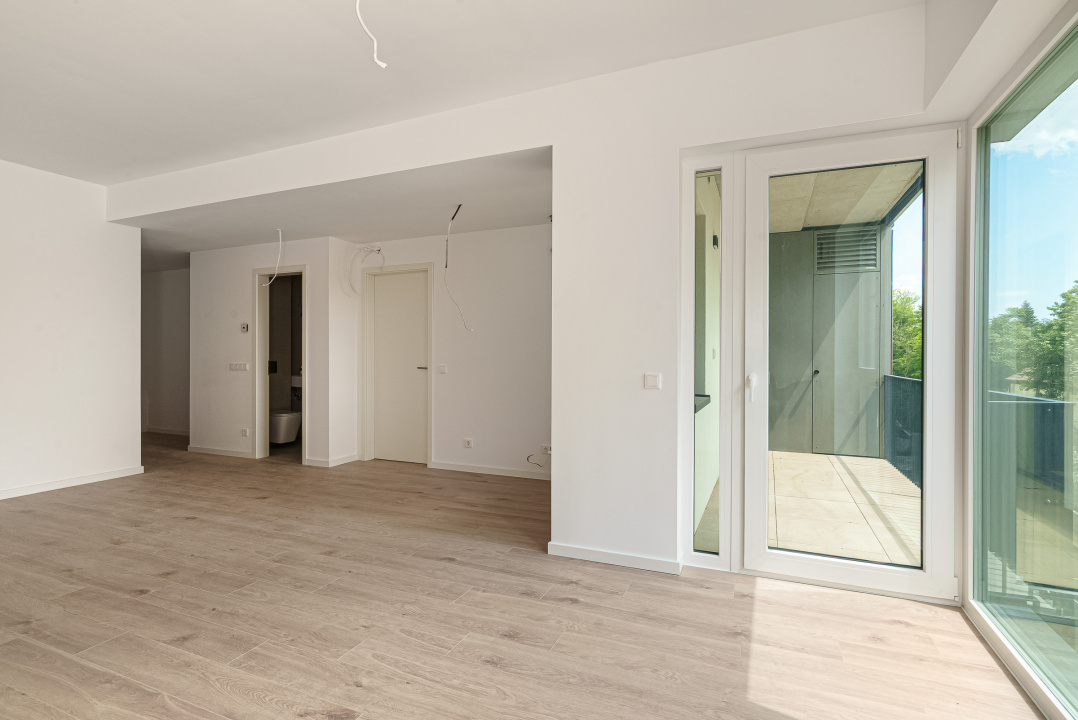 Inchiriere- apartament 2 camere in cel mai buna locatie din nord-est.