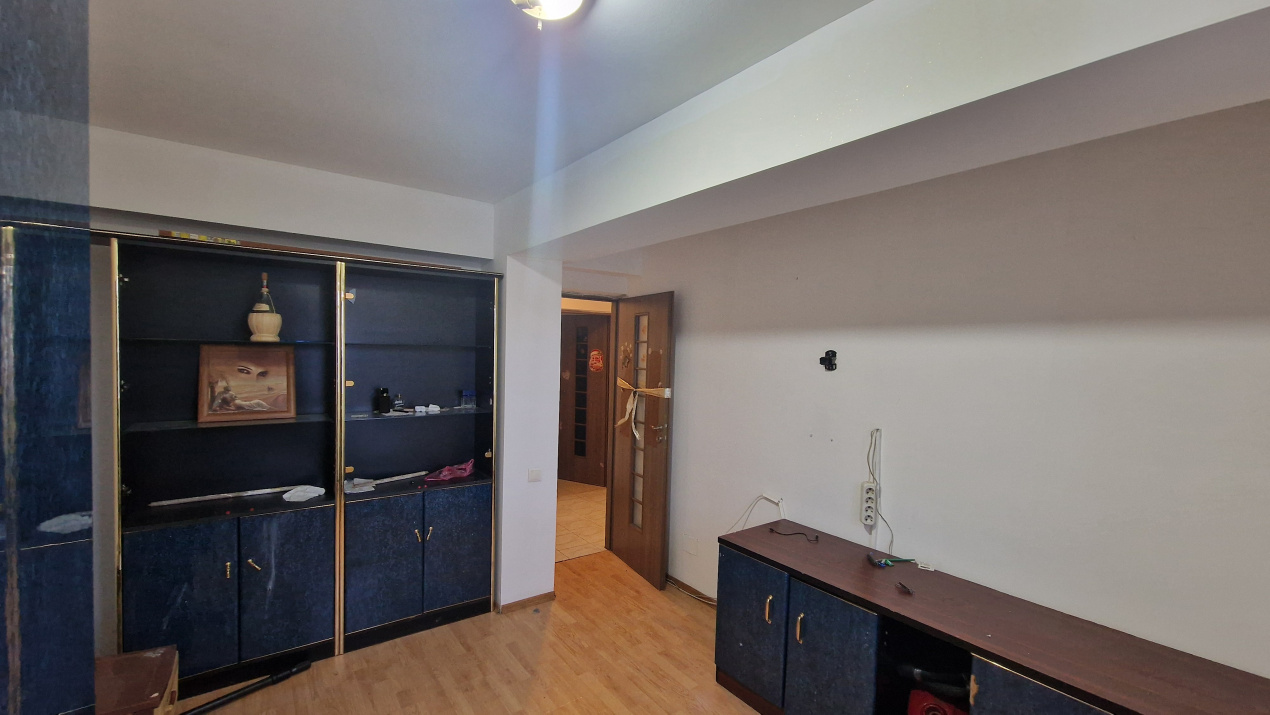 2 decomandate in bloc 2015, Sos Salaj, Complex Salaj