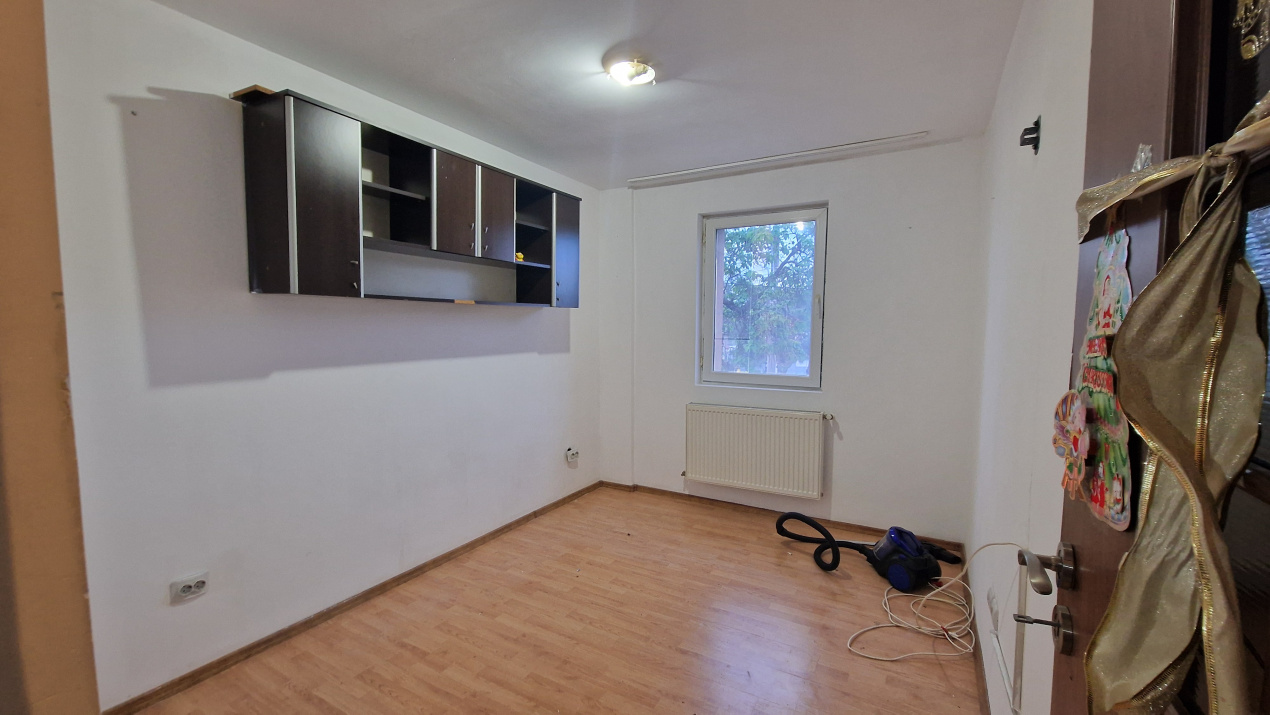 2 decomandate in bloc 2015, Sos Salaj, Complex Salaj