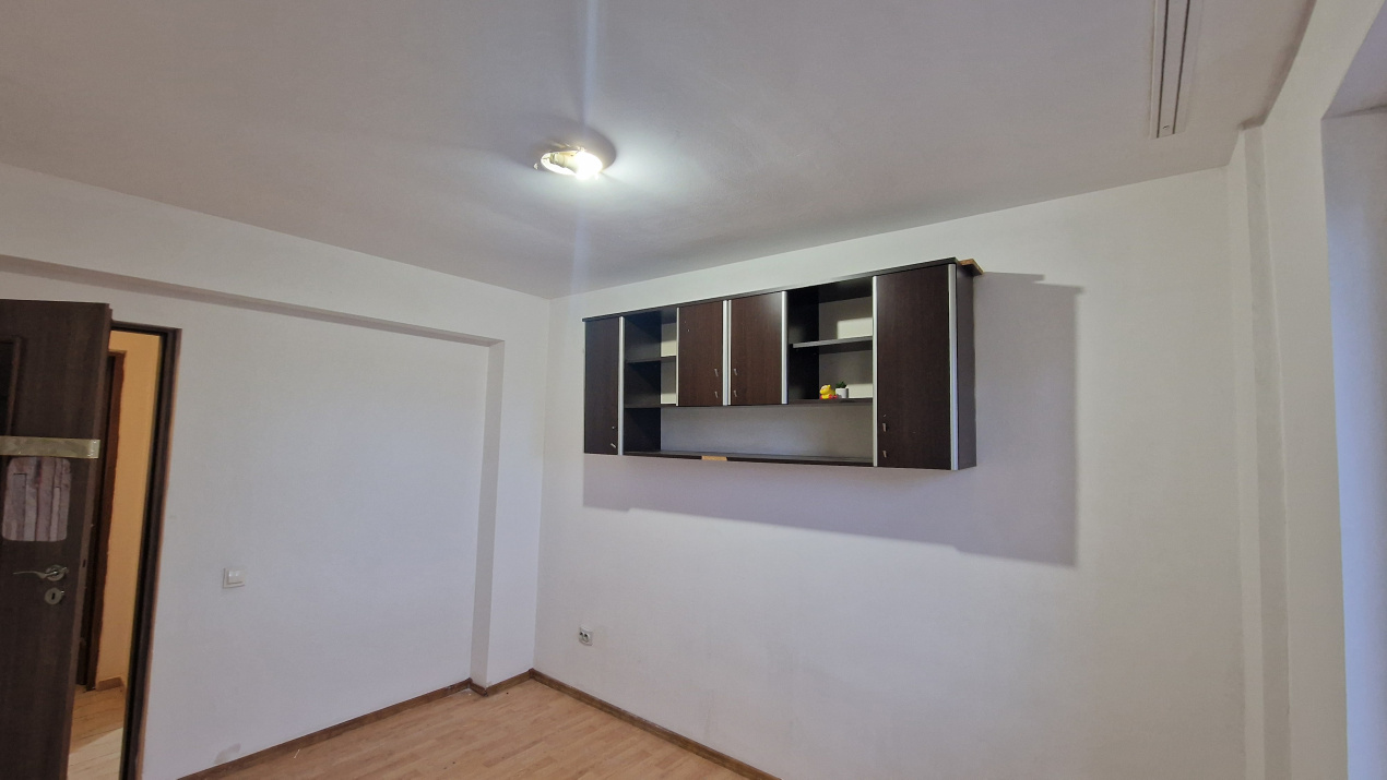 2 decomandate in bloc 2015, Sos Salaj, Complex Salaj