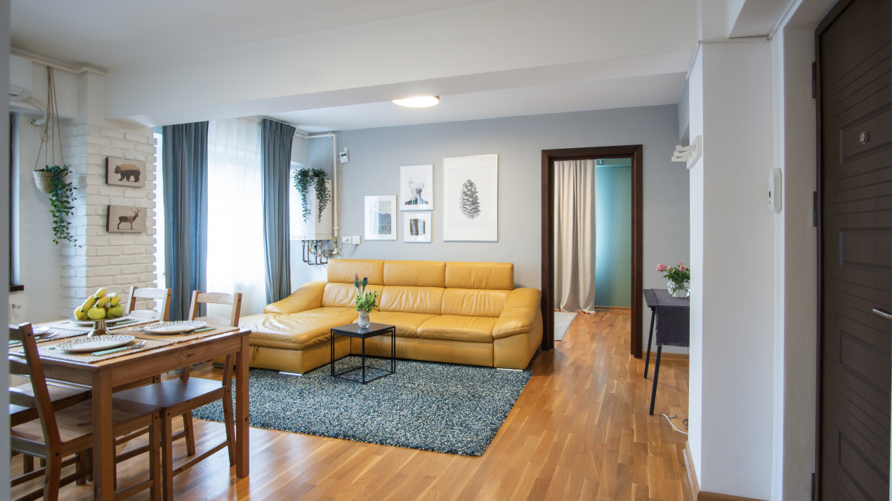 Apartament 3 camere cu centrala proprie