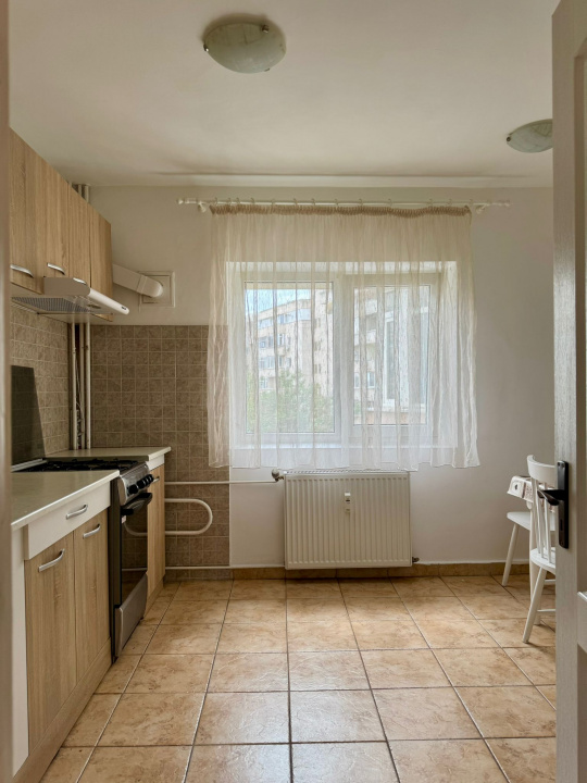 Apartament 3 camere | Zona Decebal | Loc de parcare inclus 