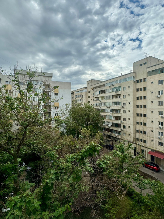 Apartament 3 camere | Zona Decebal | Loc de parcare inclus 