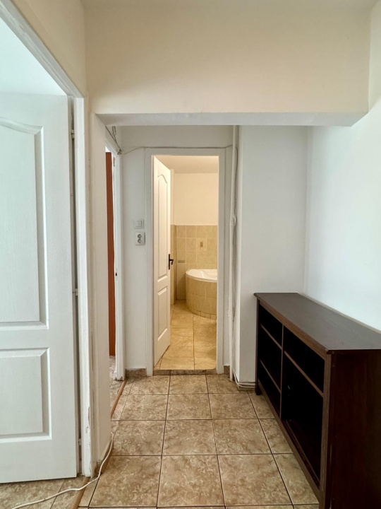 Apartament 3 camere | Zona Decebal | Loc de parcare inclus 