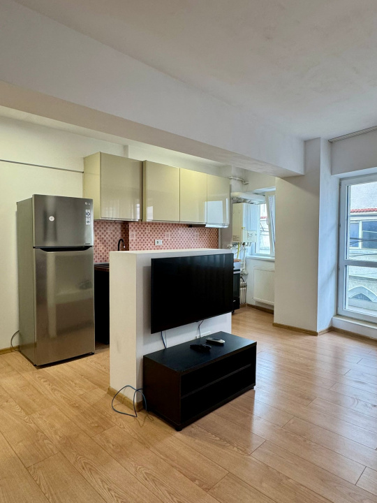 Apartament 3 camere | Vis a vis de JW Marriott | loc de parcare subteran inclus