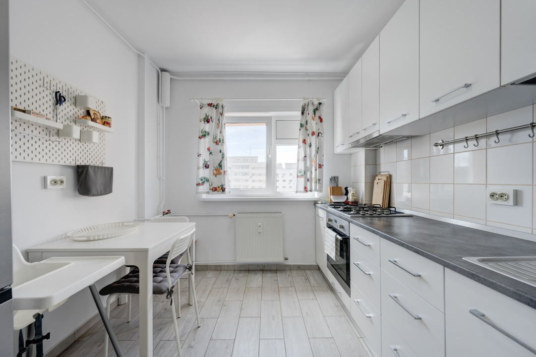 Apartament complet mobilat si utilat -  Iancului