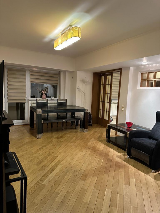 Apartament 3 camere Piata Alba Iulia