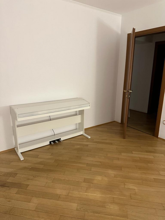 Apartament 3 camere Piata Alba Iulia