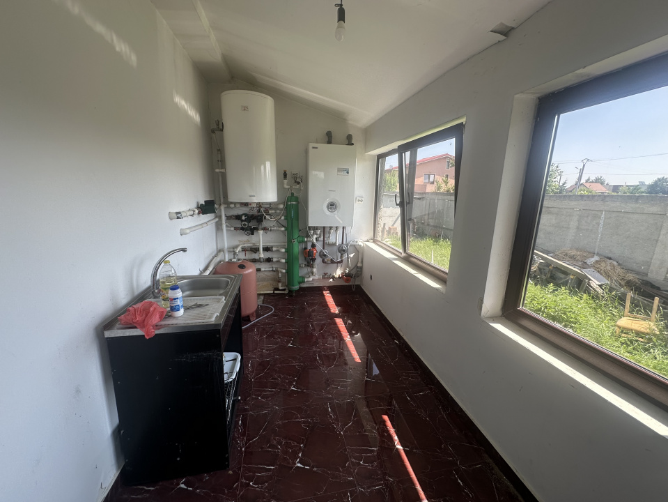 1 DECEMBRIE CASA P+2E+M LOT 1900 MP 