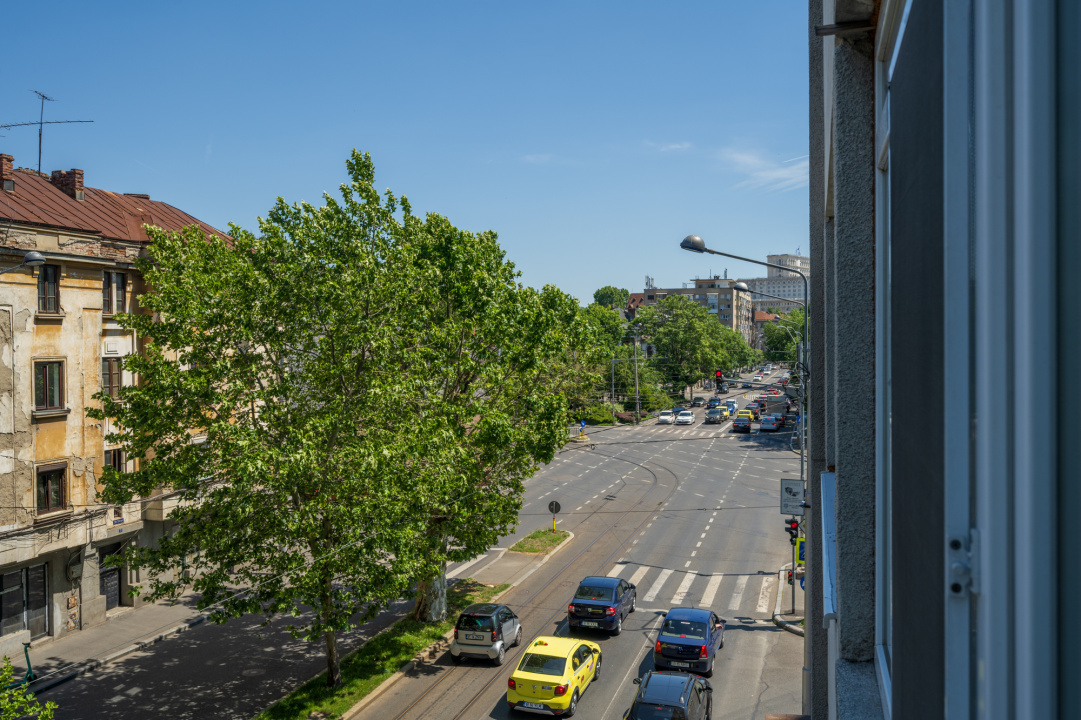 CALEA PLEVNEI - APARTAMENT 2 CAMERE, 46 MP TOTAL, ETAJ 2!