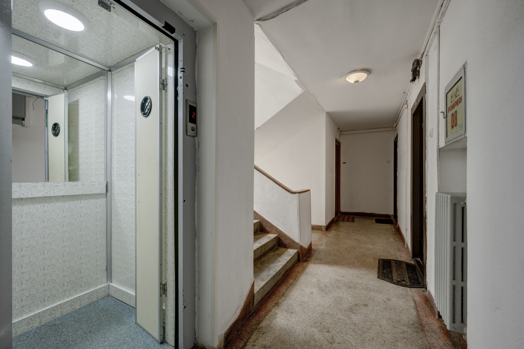 CALEA PLEVNEI - APARTAMENT 2 CAMERE, 46 MP TOTAL, ETAJ 2!