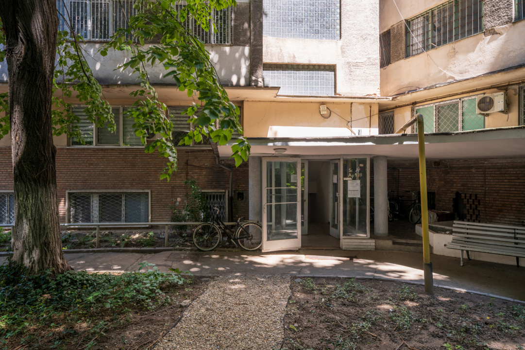 CALEA PLEVNEI - APARTAMENT 2 CAMERE, 46 MP TOTAL, ETAJ 2!