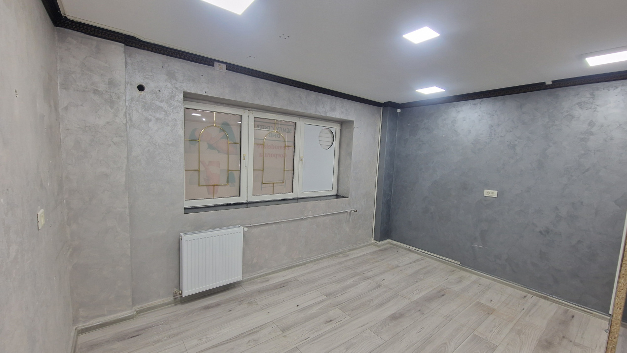 Spațiu comercial , Șoseaua Sălaj, locație premium, fost salon infrumusetare !
