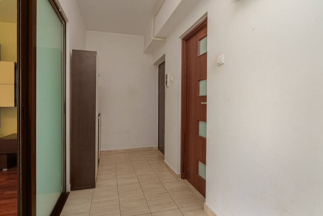 Apartament 2 camere cu loc de parcare subteran Drumul Taberei- Brâncuși