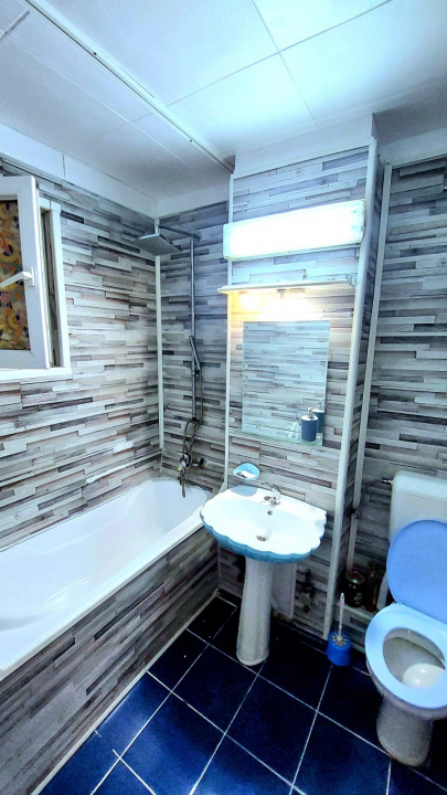 Apartament 3 camere Dristor