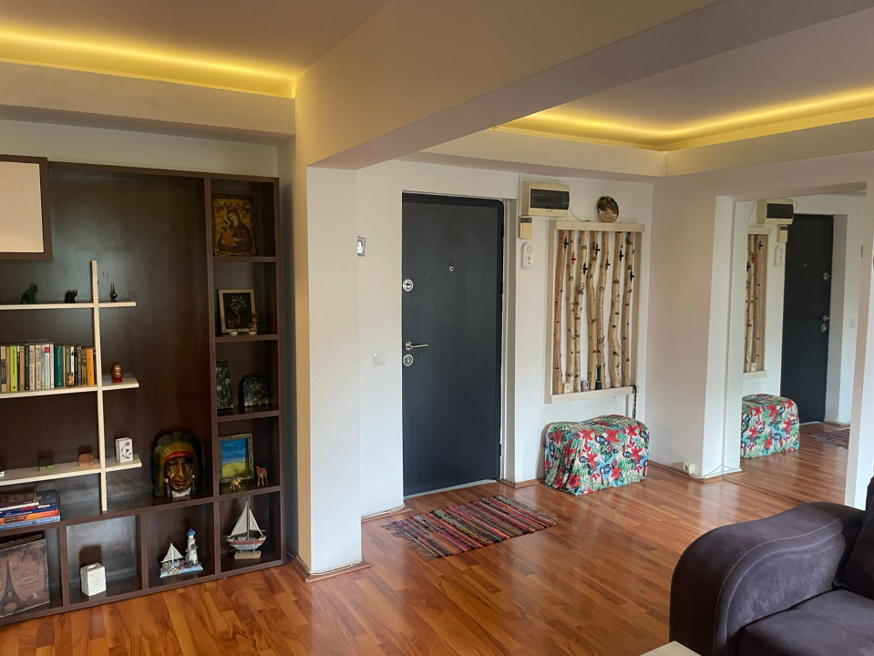Inchiriez apartament de 2 camere in zona Timpuri Noi/Tineretului