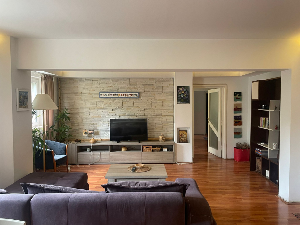 Inchiriez apartament de 2 camere in zona Timpuri Noi/Tineretului