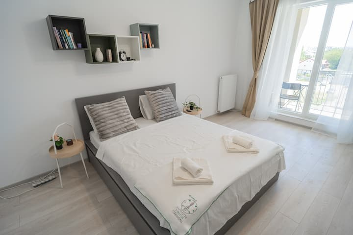 Decomandata - Complet mobilata si utilata  - Disponibil imediat 