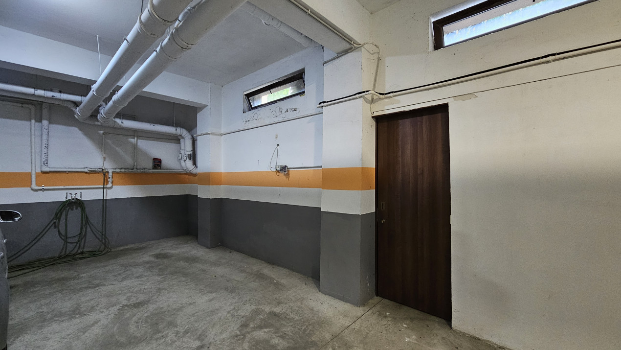 Apartament complet cu vedere libera si parcare - terasa 200 mp